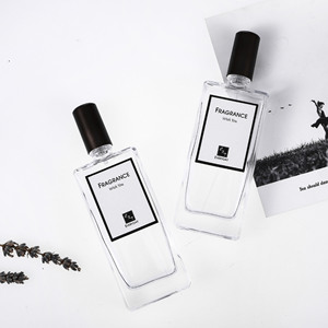 ขวดน้ำหอมแก้วทรงสี่เหลี่ยมใสขนาด 50 มล. พร้อมหัวฉีดแบบปั๊ม พิมพ์สกรีนได้ ฝาสีดำ รับทำโลโก้ตามสั่ง - Product Image 6