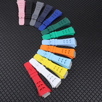 Le dernier bracelet en caoutchouc fluoré de luxe haut de gamme 52-05 Shark Fin, avec option de personnalisation du bracelet