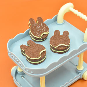 Cabujón de resina de conejo lindo con diseño de pastel de chocolate, estilo Kawaii, para accesorios de horquillas DIY y decoración de imanes de nevera de resina 3D - Product Image 5