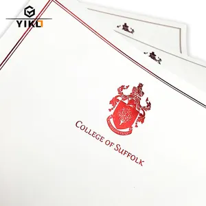 Papier de certificat de diplôme d'estampage de logo rouge de sécurité personnalisé avec étiquette d'hologramme A4 Service d'impression de certification universitaire