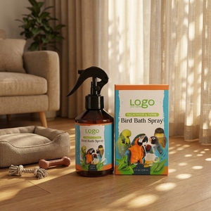 Spray pour animaux de compagnie à marque privée pour le bain – Aide à apaiser les peaux sèches et irritées, favorise la santé des plumes – Parfum d'eucalyptus et de thym à base de plantes pour oiseaux - Product Image 2