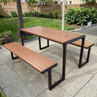 Mobilier d'extérieur durable, ensemble table de pique-nique à cadre en acier galvanisé, banc de salle à manger en bois et plastique composite pour patio et cour