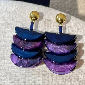 Pendientes de resina acrílica vintage, forma de media luna morada, chapados en oro, joyería de fiesta para mujer - Product Image 4