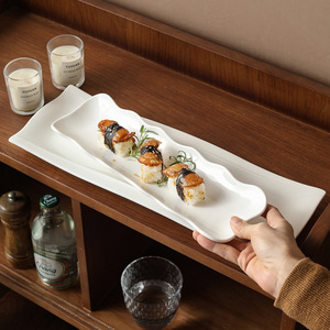 Plato de Cerámica Blanco con Borde Ondulado para Sushi, Plato Largo para Servir Sushi, <span class=keywords><strong>Tapas</strong></span>, Aperitivos, Fiestas, Hogar, <span class=keywords><strong>Restaurante</strong></span> y Catering - Product Image 4