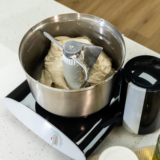 Universal Plus Stand Mixer with Stainless Steel Bowl with Dough Hook Extender Bundle- Black 500 Watt