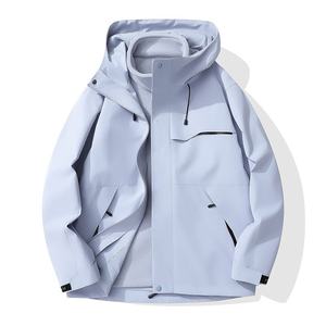Veste de travail d'hiver imperméable unisexe à capuche trois-en-un avec logo imprimé et doublure en <span class=keywords><strong>polaire</strong></span> pour la montagne - Product Image 1
