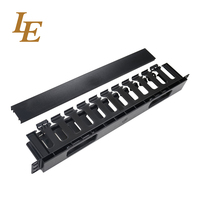 Panneau de gestion de câbles premium en acier SPCC 1U de 19 pouces avec anneaux en D, organisateur de rack de serveur, norme IEC297-2, revêtement en poudre, en stock