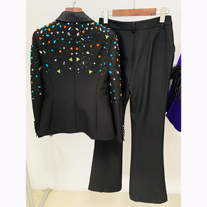 Ensemble de costume de luxe pour femme avec blazer orné de cristaux, <span class=keywords><strong>pantalon</strong></span> évasé à manches longues, coupe ajustée, idéal pour invitées de <span class=keywords><strong>mariage</strong></span>, tenue de soirée formelle, OEM - Product Image 3