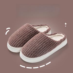 Promotion Exceptionnelle 2024 : Nouvelles Pantoufles en Coton pour Hommes et Femmes – Chaudes et Douillettes pour la Maison (Automne/Hiver) – Idéales pour l'Été - Product Image 6