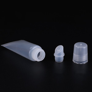 Envase de Plástico Vacío Personalizado y Económico para Cosméticos, Tubo Suave Blanco para Lápiz Labial Líquido, 5ml/8ml/10ml/15ml, Brillo Labial, Certificado ISO - Product Image 2