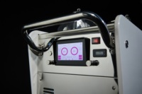 Chariot à glaces mobile électrique à batterie tout-en-un, la machine idéale pour produire des glaces fraîches servies et exposées en magasin