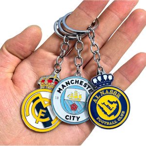 Llavero Metálico Colorido <span class=keywords><strong>de</strong></span> la Selección Nacional <span class=keywords><strong>de</strong></span> Fútbol para Fanáticos del Barcelona, Colgante <span class=keywords><strong>de</strong></span> Aleación <span class=keywords><strong>de</strong></span> Zinc, Regalo Moderno y Sencillo - Product Image 1