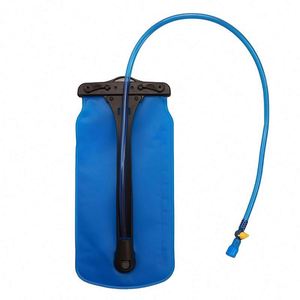 Échantillon GRATUIT OEM/ODM – Sac d'hydratation de 2,0 litres avec poignée large et soufflet d'eau, soudé à haute fréquence - Product Image 4