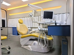 Meilleur choix de clinique dentaire mobile JMC, camionnette de dentisterie mobile avec fauteuil dentaire et équipements médicaux pour le traitement buccal des touristes - Product Image 2
