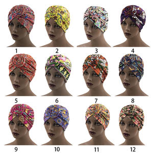 Vente en gros <span class=keywords><strong>de</strong></span> turban africain à fleurs en <span class=keywords><strong>coton</strong></span> pour femmes, <span class=keywords><strong>bonnet</strong></span> <span class=keywords><strong>de</strong></span> <span class=keywords><strong>nuit</strong></span> pour femmes musulmanes, foulard pour cheveux, turbans imprimés Ankara pour femmes, bandeau - Product Image 2