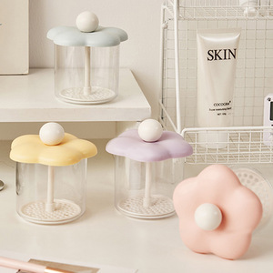 Mignon distributeur de mousse manuel portable en forme de fleur pour usage domestique et hôtelier – Appareil de création de mousse pour nettoyant visage et shampoing - Product Image 5