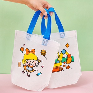 กระเป๋าผ้าสำหรับเด็ก DIY ระบายสีลายกราฟฟิตี ของขวัญสำหรับเด็กอนุบาล ลายการ์ตูน ผ้าไม่ทอ สำหรับ<span class=keywords><strong>วาด</strong></span>ภาพระบาย<span class=keywords><strong>สี</strong></span> รุ่น A2039 - Product Image 4
