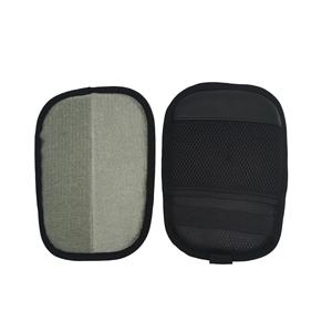 Gants anti-poils pour animaux de compagnie Small Dots 17x23cm avec dissolvant de peluches pour le nettoyage des poils de chat et de chien, usage domestique - Product Image 2
