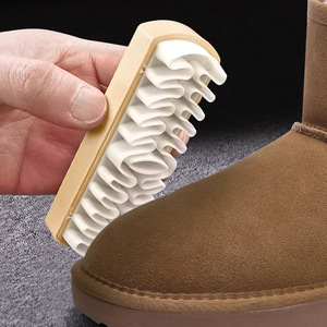 Cepillo para zapatos de gamuza, limpiador de botas de nieve y eliminador de polvo, cepillo de terciopelo de cerdas suaves, cepillo de piel de ciervo - Product Image 2