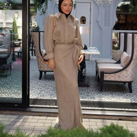 Nouveautés 2027 Ensemble coordonné modeste pour femme, aspect lin, comprenant une blouse à col et une jupe longue maxi à nouer, tenue de cérémonie