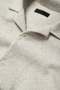 Chemise de camp en tricot éponge pour homme, manches courtes, mélange de lin et de coton, boutonnée, haut en éponge, crème - Product Image 4