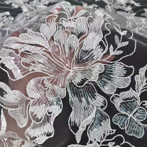 Nouvelle arrivée, dentelle brodée de fleurs à paillettes, de haute qualité, à grands espaces entre les fleurs, pour robe de mariée - Product Image 1