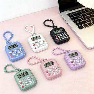 Mini calculadora portátil con diseño de clip, colores blanco y azul, pantalla de 8 dígitos, funciona con pilas para uso diario - Product Image 6