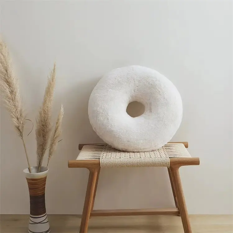 Almohada de piel sintética decorativa con letra Dimensional blanca, gran oferta, para sofá