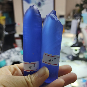 Matière première de pierres précieuses synthétiques non taillées 110 #   111 #   Spinelle bleue brute pour la découpe de perles de pierres précieuses - Product Image 4