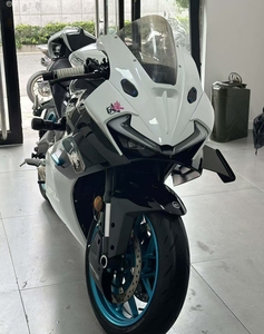 Motocicleta Deportiva Cfmoto 675sr_r 675cc 2025 - 95hp de Potencia, Chasis Ligero, Lista para la Pista para Pilotos Avanzados | |   Precio de Fábrica - Product Image 4