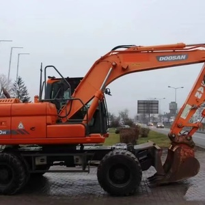 Excavatrice sur pneus d'occasion Doosan DX140 55 60 80 de haute qualité, la moins chère du marché. Machines d'occasion Doosan DX 60 80 140 150 225 300 340 350 - Product Image 1
