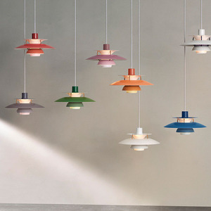 Lustre suspendu LED réglable en hauteur en aluminium Flushing Nordic Ph5 pour la maison - Product Image 2