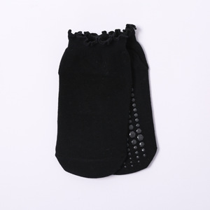 Chaussettes de yoga antidérapantes en dentelle à tête ronde personnalisées pour femmes chaussettes de pilates de sol de couleur unie rétro japonaises chaussettes de sport simples - Product Image 4