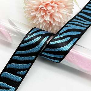 Sangle jacquard réfléchissante enduite de 38 mm de qualité supérieure, polyester/coton, colorée, certifiée Oeko-Tex, personnalisable, ceinture, chapeau - Product Image 6