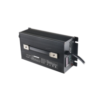 Chargeur de batterie lithium-ion 67,2 V 71,4 V 20 A pour scooter Citycoco
