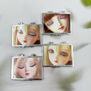 Espejo plegable 3D, portátil, práctico, compacto y lindo espejo de maquillaje, una gran находка en tiendas de dólar. - Product Image 1