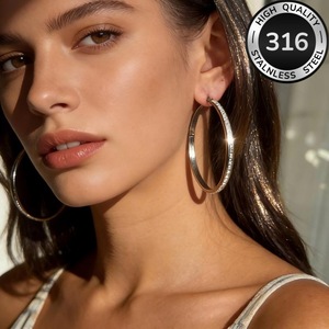 Pendientes de aro de alta gama de acero inoxidable, estilo europeo y americano, a la moda, que combinan con todo, tendencia de moda estilo ins - Product Image 4