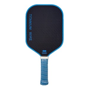 Raqueta <span class=keywords><strong>de</strong></span> <span class=keywords><strong>Pickleball</strong></span> Personalizada <span class=keywords><strong>de</strong></span> Fibra <span class=keywords><strong>de</strong></span> Carbono Tejida con Aleación <span class=keywords><strong>de</strong></span> Titanio Termoconformada, Acabado Mate, Grado Profesional para Juego Competitivo - Product Image 5