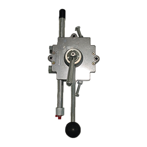 Contrôleur à levier unique pour le transfert de charge et l'arrêt des pompes de déchargement de camions à béton - Product Image 3