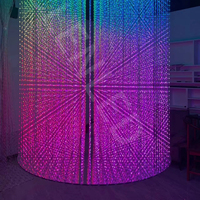 Écran de rideau matriciel 3D à cercle de cordes noires interactif pour portrait, lumière de scène LED RGB 110-220V IP40 pour hôtels et centres commerciaux