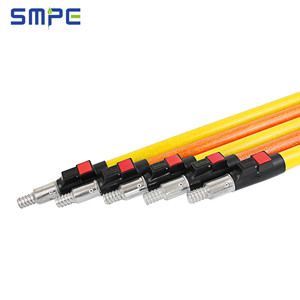 2025 nouveau poteau <span class=keywords><strong>télescopique</strong></span> de nettoyage à ressort en fibre de verre et en alliage d'aluminium personnalisé poteau d'extension rétractable léger - Product Image 5