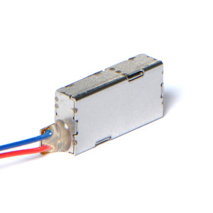 Moteur à vibration linéaire 1,8 V 200 Hz de forme carrée pour moteurs de téléphone portable - Product Image 4