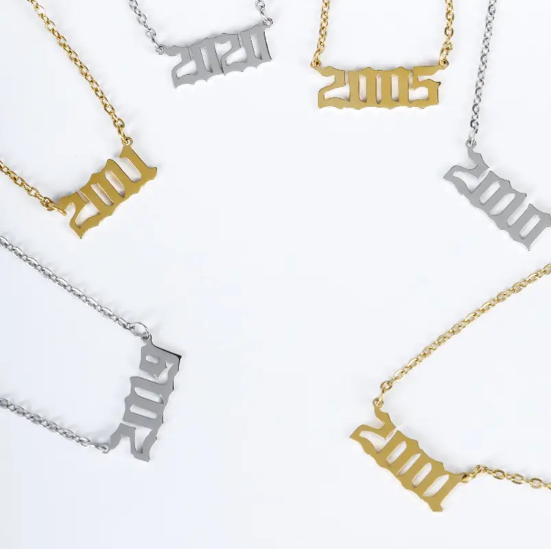 Gioielli di moda estivi 1980-2022 collana dell'anno di nascita collana girocollo con numero di angolo personalizzato collana in acciaio inossidabile per le donne