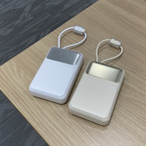 Banco de Energía Portátil Personalizado de Alta Capacidad con Cable Integrado, Carga Rápida de 22.5W y Pantalla Digital Inteligente - Product Image 3