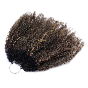 <span class=keywords><strong>Extension</strong></span> per <span class=keywords><strong>Capelli</strong></span> Afro Ricci Kinky con Radici Scure, 100% <span class=keywords><strong>Capelli</strong></span> Umani Vergini con Cuticola Allineata, Ombré Biondo con Riflessi - Product Image 4