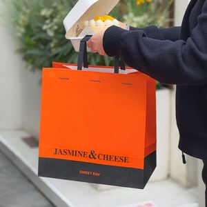 Sacs en papier kraft biodégradables personnalisés, écologiques, jetables, pour vente en gros en usine, pour la livraison, la boulangerie commerciale, les gâteaux, le shopping et le pain - Product Image 4