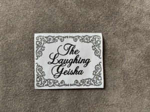 Custom Logo Embroidered Fabric Woven Iron <strong>Label</strong> for Garments Bags <strong>Shoes</strong> End Fold-Iron Embroidery Cloth Woven <strong>Label</strong> - Product Image 1