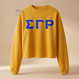 Sweat-shirt imprimé en coton 100% pour femme Sigma Gamma Rho Golden Winter avec logo sur le devant - Product Image 3