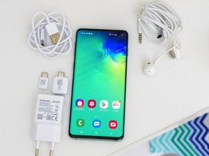 สต็อกขายส่ง Samsung Galaxy S10 รุ่นดั้งเดิม 5G สมาร์ทโฟน Android รองรับซิมคู่ มือสอง รองรับ CDMA และ LTE - Product Image 1