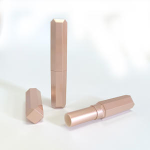 Pluma de sombra de ojos multicapa, pluma de bolsa de ojos resaltada, barra de sombra de ojos de cuatro secciones, tubo de lápiz labial, bálsamo labial, carcasa de tubo vacía - Product Image 2